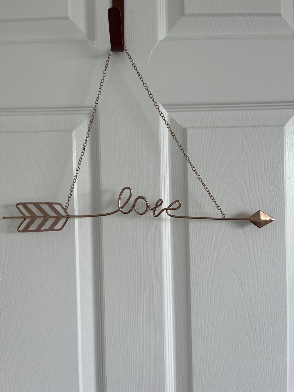 Source Unknown Metallic Rose Gold 'Love' Arrow Wall Hanging